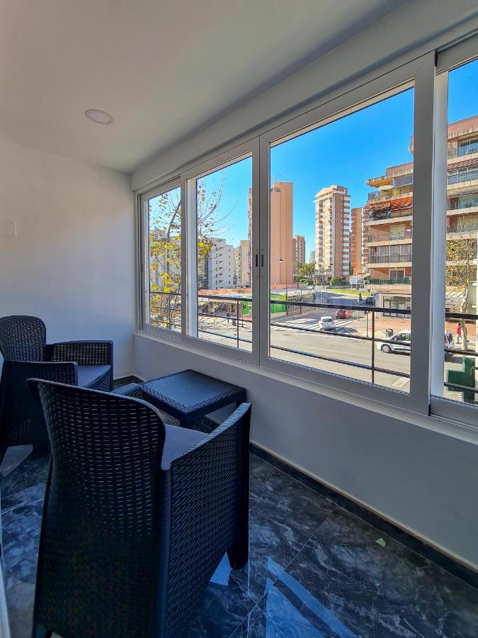 Modern Apartment Right In The Heart Of Benidorm Exteriör bild
